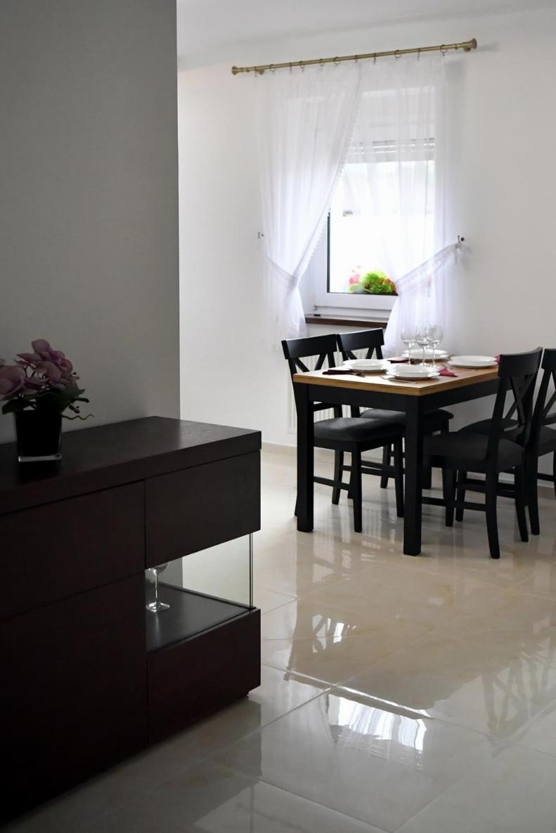 Apartament U Joli Miejsce ภายนอก รูปภาพ