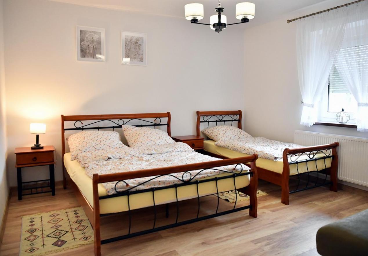 Apartament U Joli Miejsce ภายนอก รูปภาพ