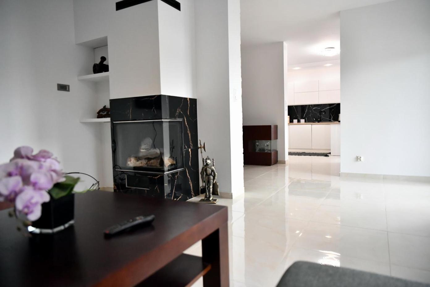 Apartament U Joli Miejsce ภายนอก รูปภาพ